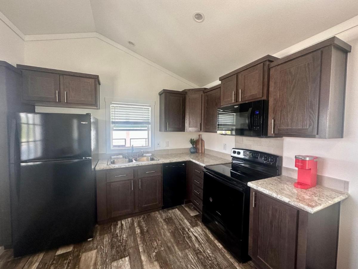 Tiger'S Trail Rv Resort 巴吞鲁日 外观 照片